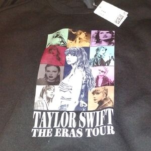 Men's NWT Medium H&M Black Taylor Swift Eras Tour Sweatshirt Concert Tour NEW